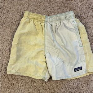Patagonia Baggies - kids S- Yellow and Cream Casual Shorts
